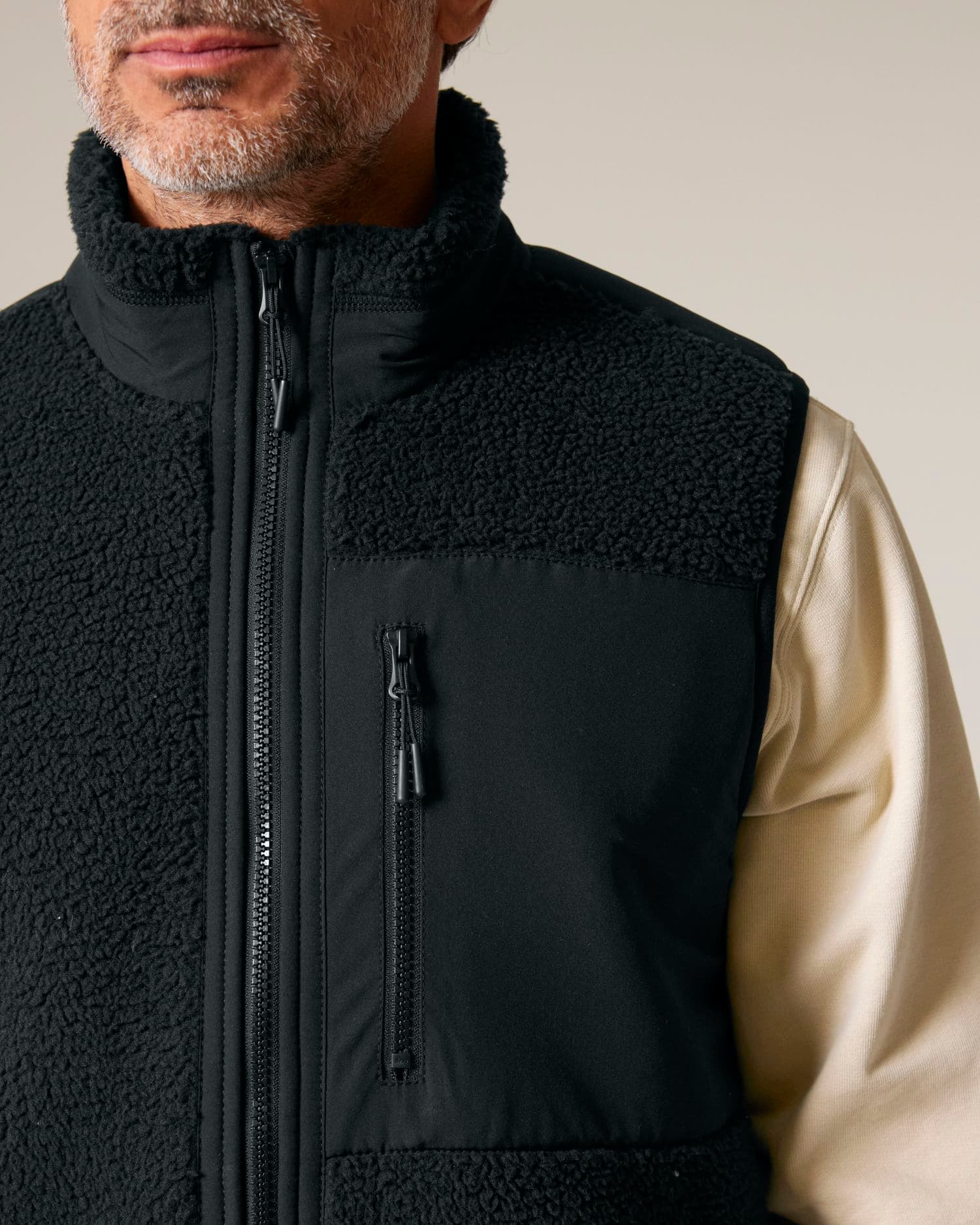 Liner — Black