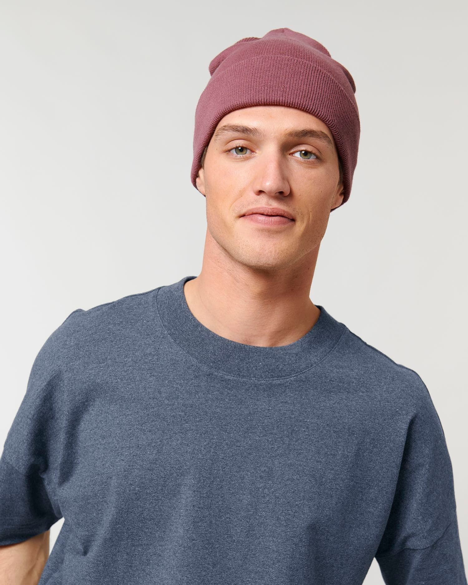 Rib Beanie — Hibiscus Rose